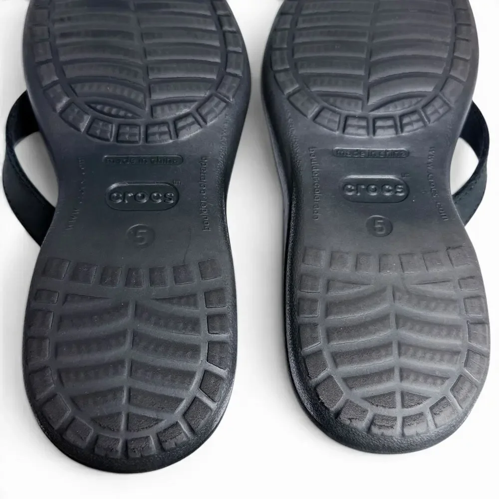 Crocs Womens Sz 5 Black Flip Flop Sandals Thong Comfort Casual Lightweight